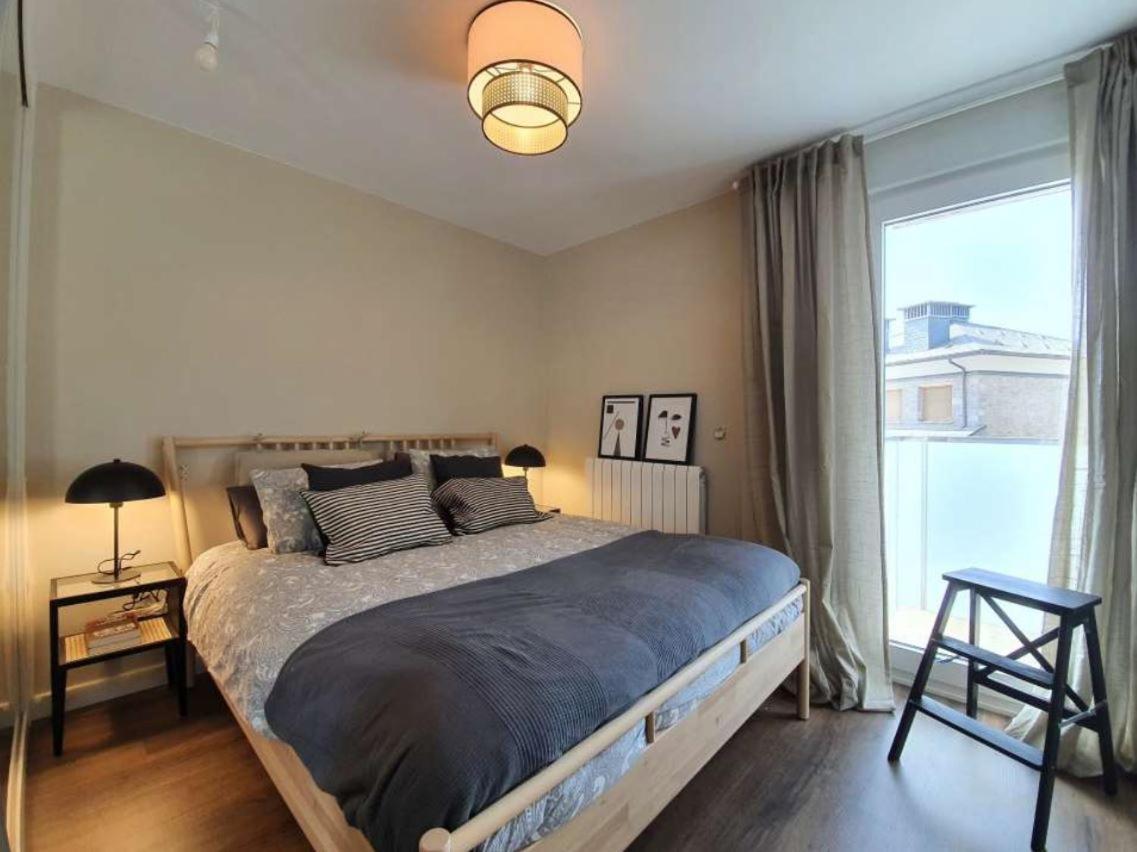 Apartamento Posets Apartman Jaca Kültér fotó